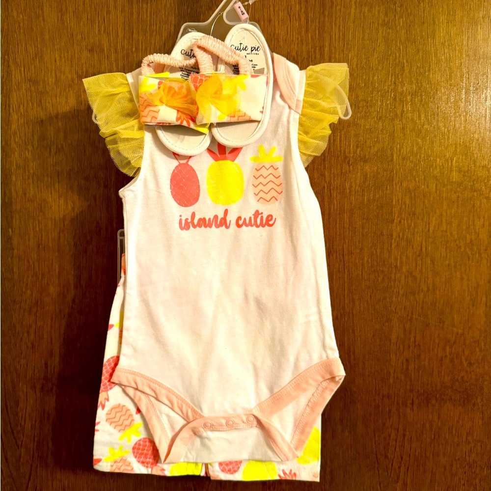 Baby Outfit